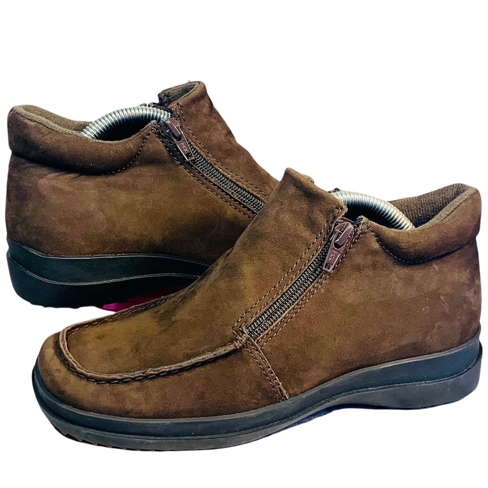Easy Spirit Essportie Leather Boots Size 7